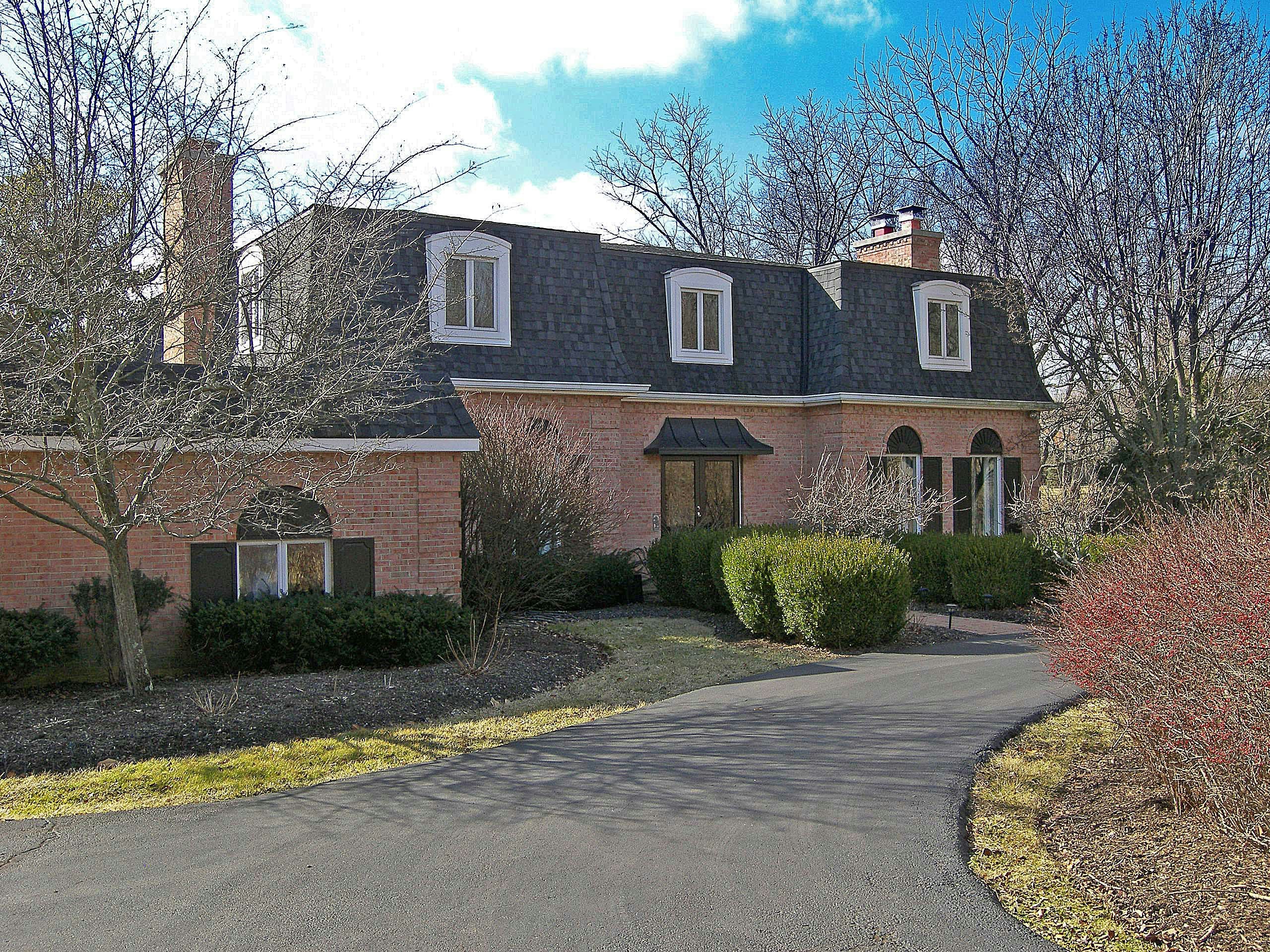 7775 Calderwood Lane, Cincinnati, OH 45243, Presented by Dede & Jens